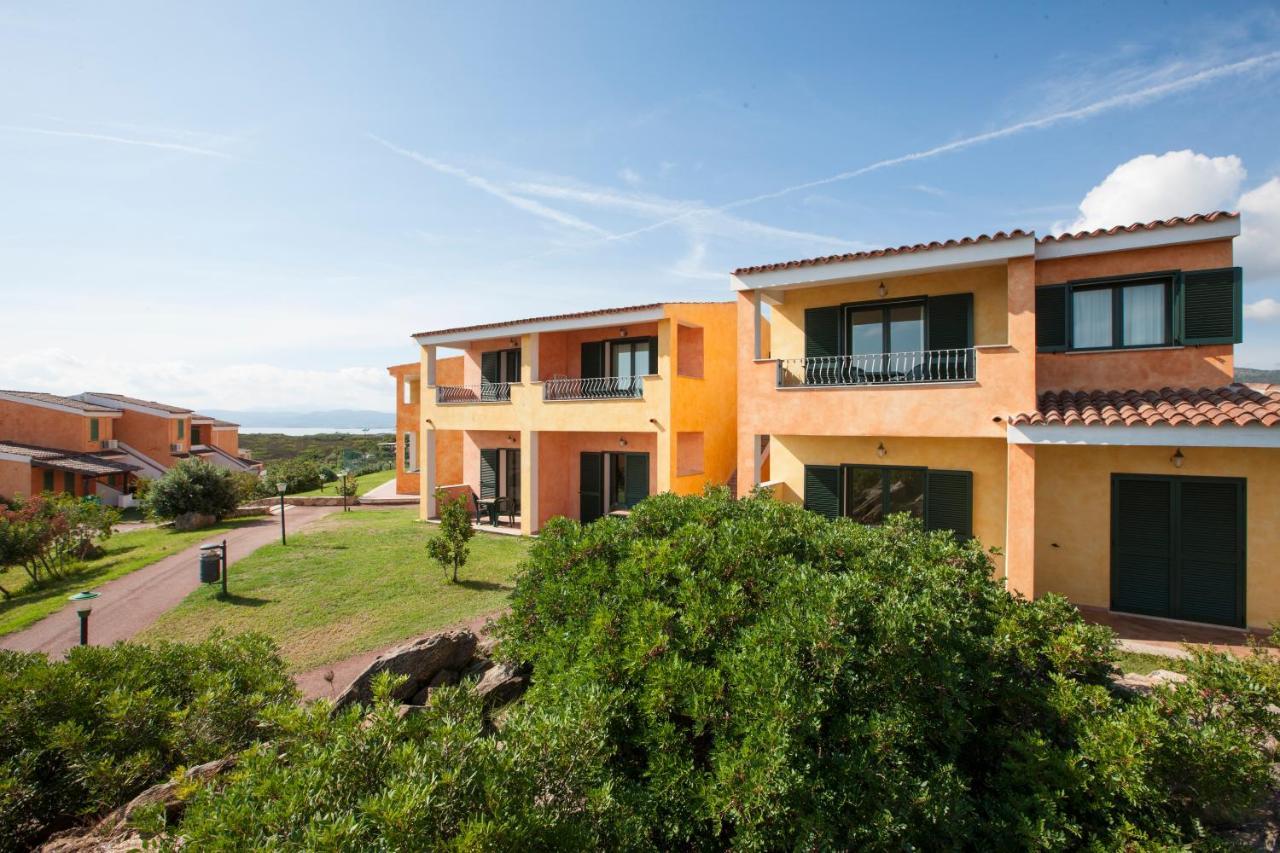 Hotel Baia Aranzos Pittulongu Exterior foto